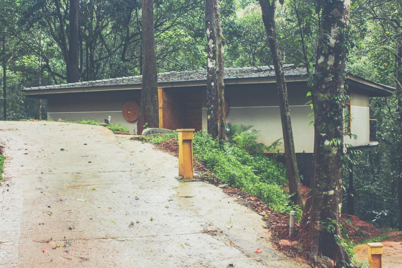 Ayatana Coorg Hotel Somvarpet Ngoại thất bức ảnh
