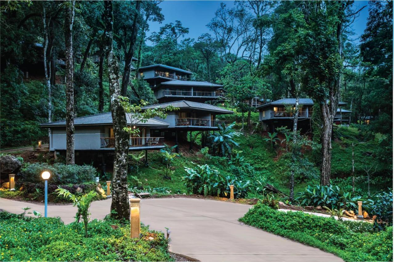 Ayatana Coorg Hotel Somvarpet Ngoại thất bức ảnh